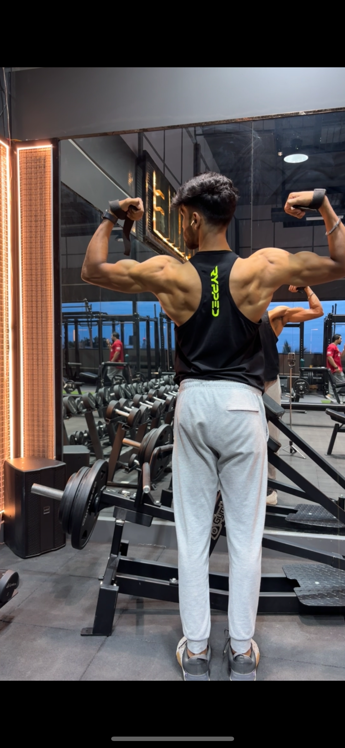 THE RYPPED RAZORBACK STRINGER (NEON GREEN)